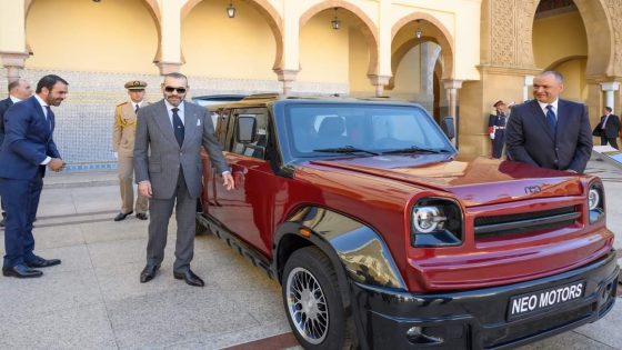 الملك محمد السادس يترأس حفل تقديم نموذج سيارة تعمل بغاز الهيدروجين.